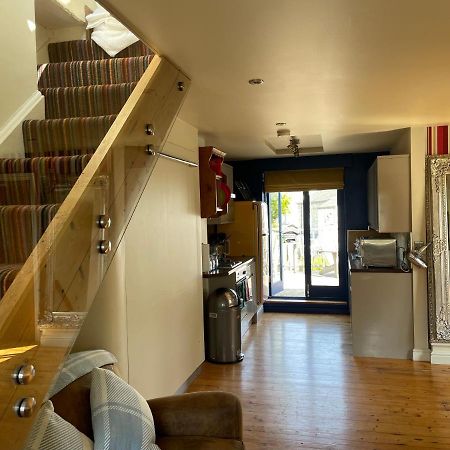 Studio 7 Apartment St Austell Bagian luar foto