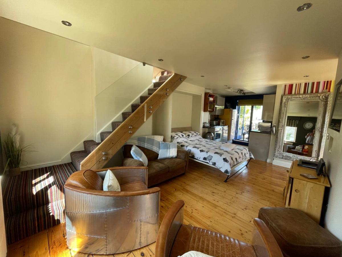 Studio 7 Apartment St Austell Bagian luar foto