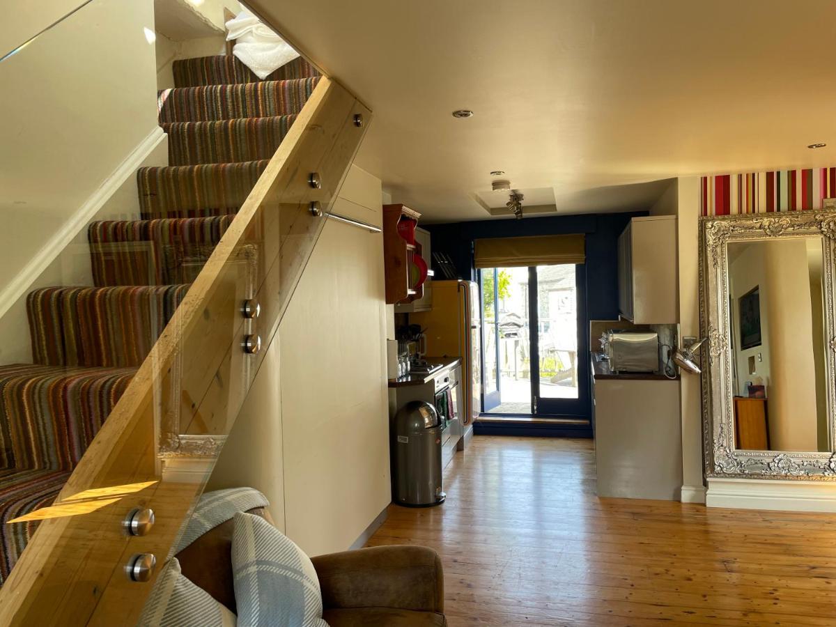 Studio 7 Apartment St Austell Bagian luar foto