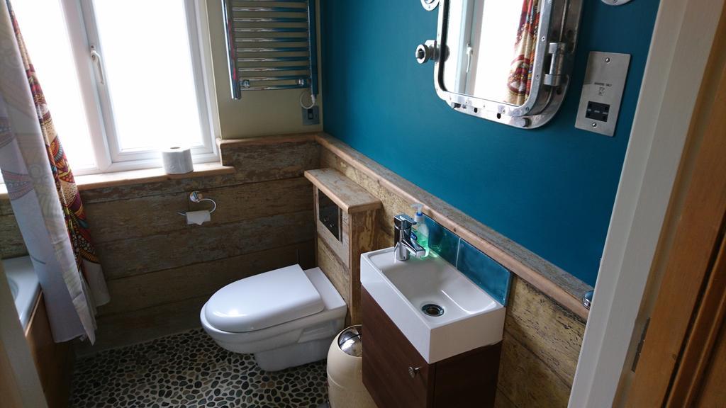 Studio 7 Apartment St Austell Bagian luar foto